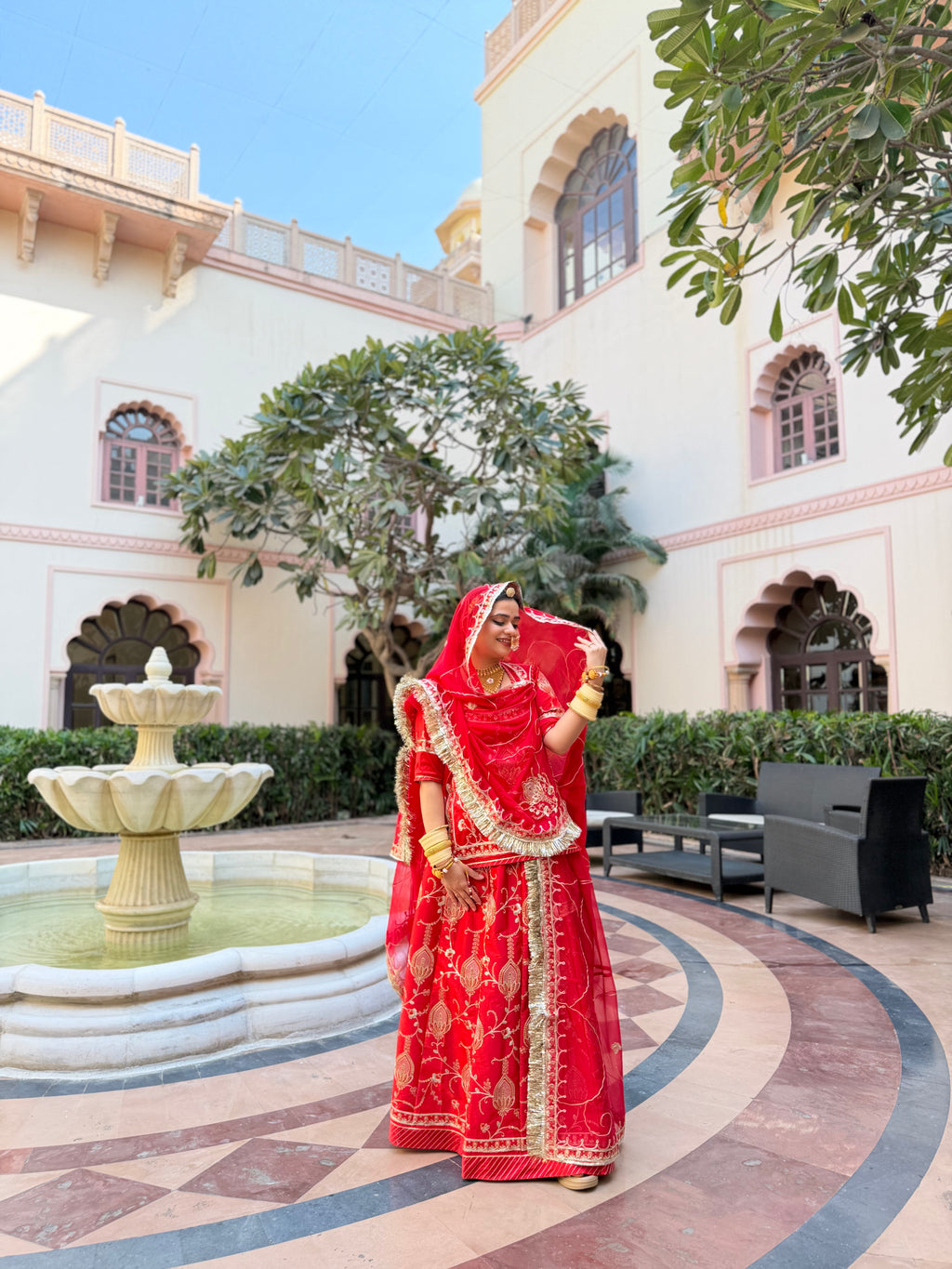 Lustrous Attendant Veil - Satin Suit With Hamrahi Odhna