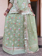 Mehreen – The Graceful Bloom : Light Jimmy Choo Suit With Hamrahi Odhna