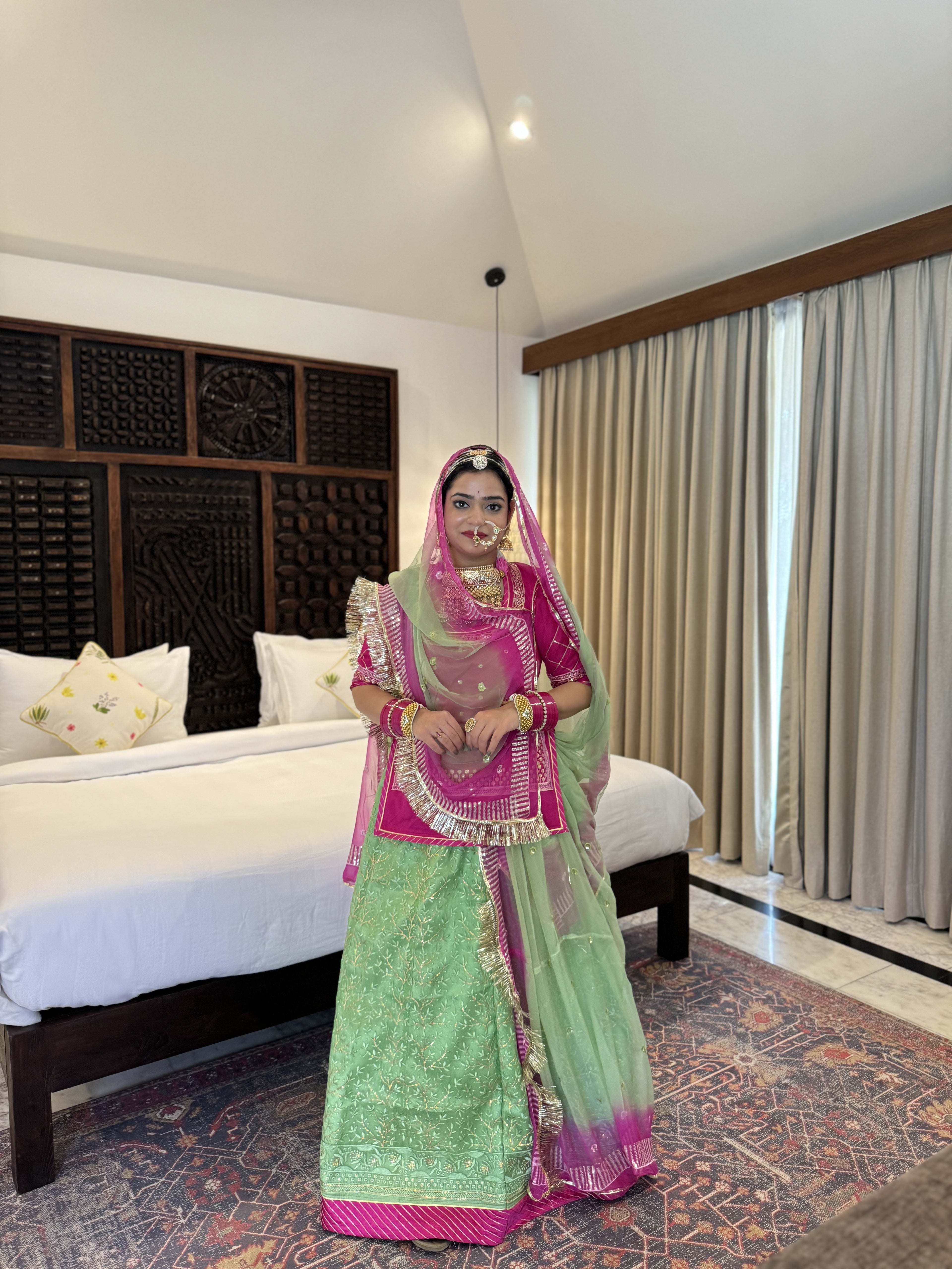 Pristine Pistachio: Organza Suit with Striking Contrast Odhna