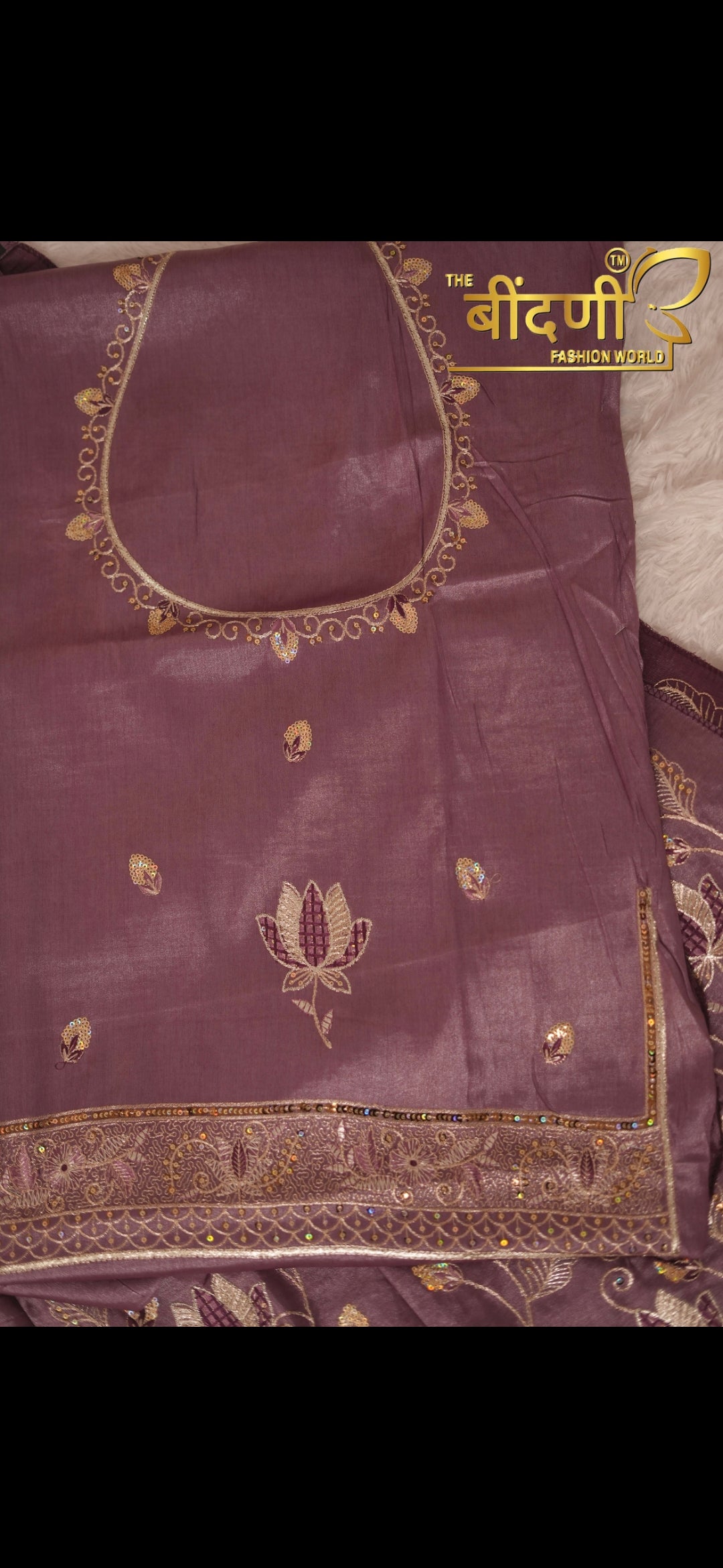 “Shahi Gulabiya – The Royal Wine Poshak With Hamrahi Odhna