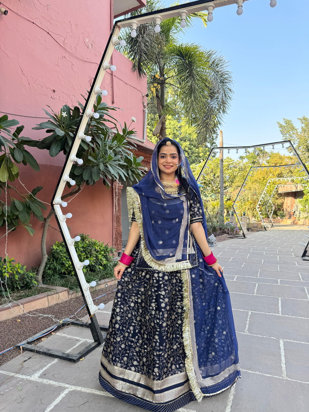 Neelam-Elegance : Dark Tissue Suit With Hamrahi Odhna